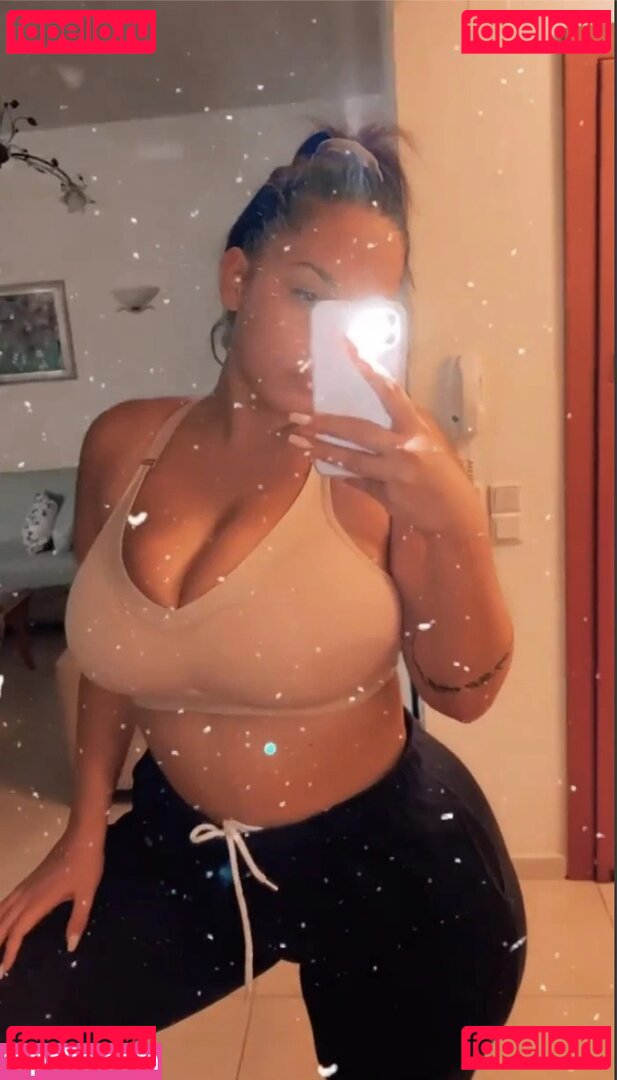 Chrysanthie Nude Onlyfans Photo 45