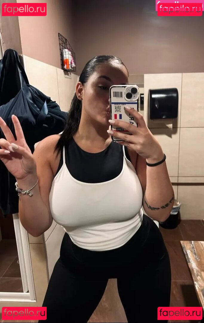 Chrysanthie Nude Onlyfans Photo 24