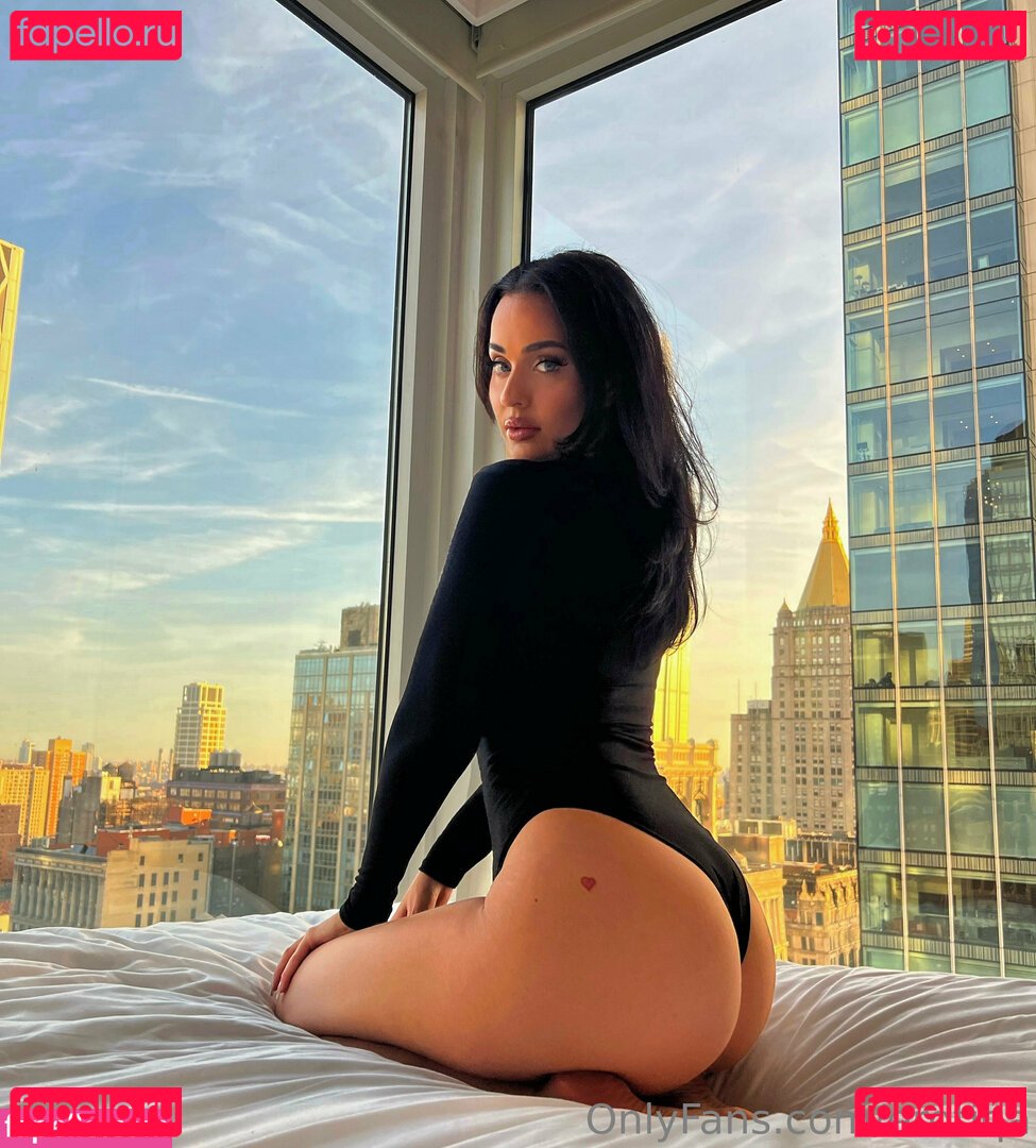 Emily Green Nude Onlyfans Photo 40