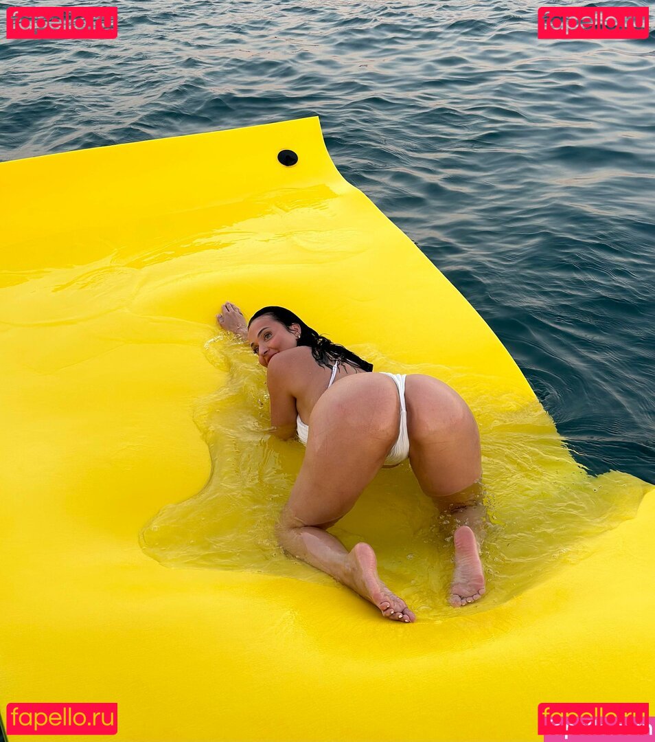 Emily Green Nude Onlyfans Photo 35