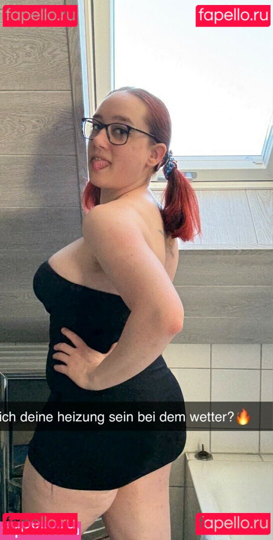 Lucy Bella Nude Onlyfans Photo 6
