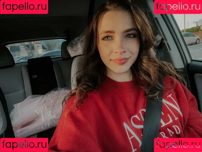 Justseum Onlyfans Photo Gallery 
