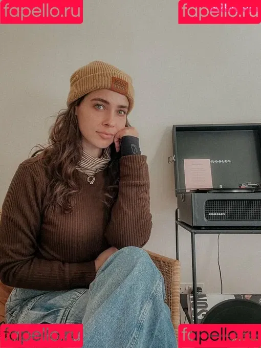 Justseum Onlyfans Photo Gallery 