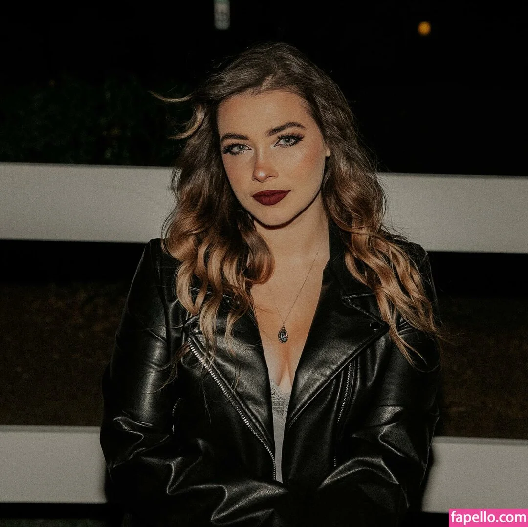 Justseum Onlyfans Photo Gallery 