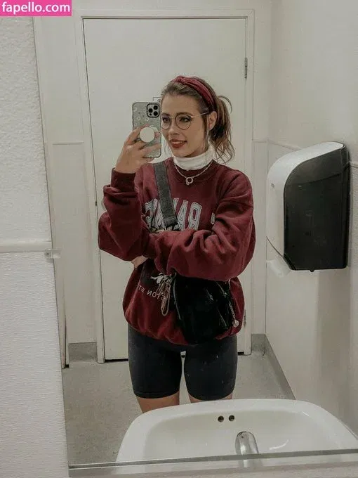 Justseum Onlyfans Photo Gallery 