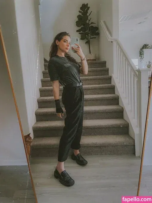 Justseum Onlyfans Photo Gallery 