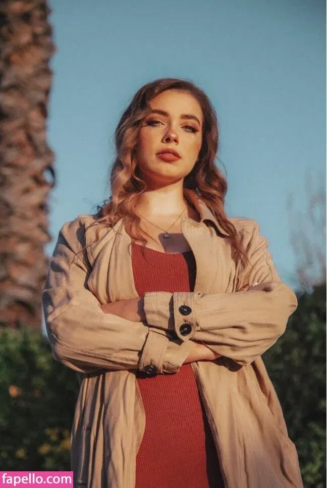 Justseum Onlyfans Photo Gallery 