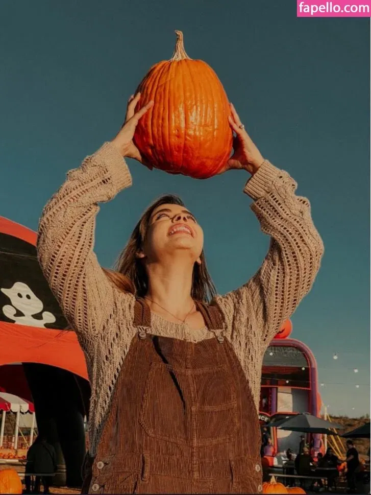 Justseum Onlyfans Photo Gallery 