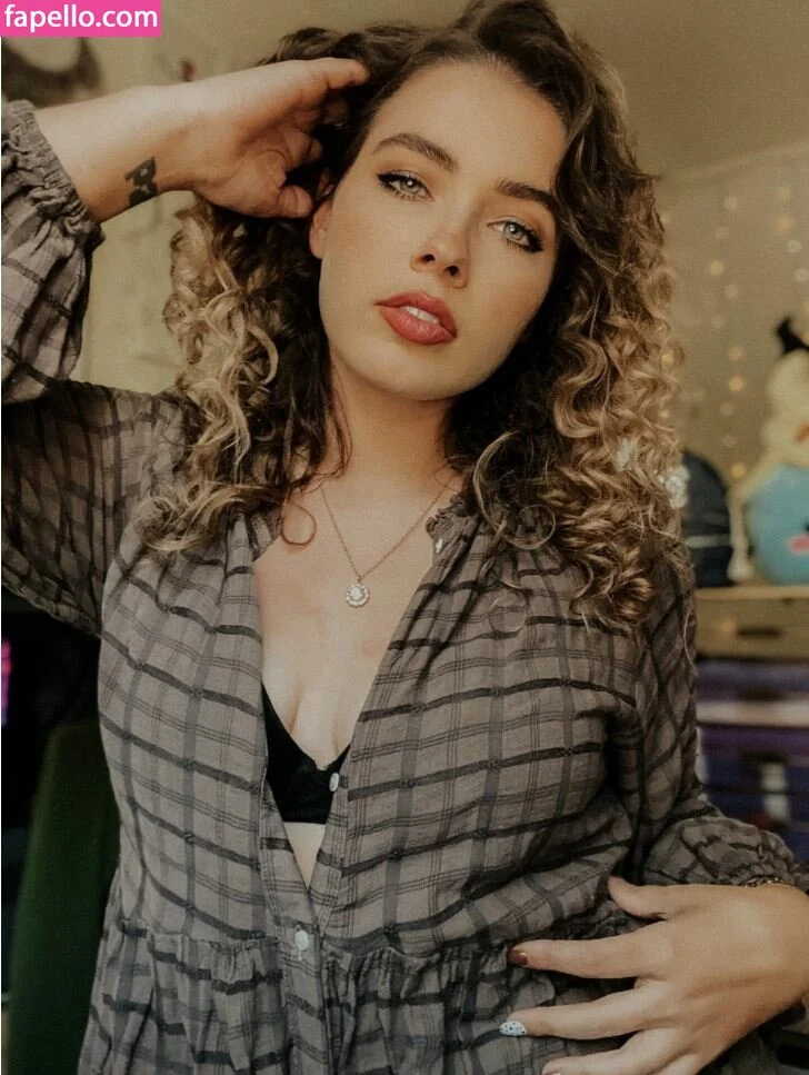 Justseum Onlyfans Photo Gallery 