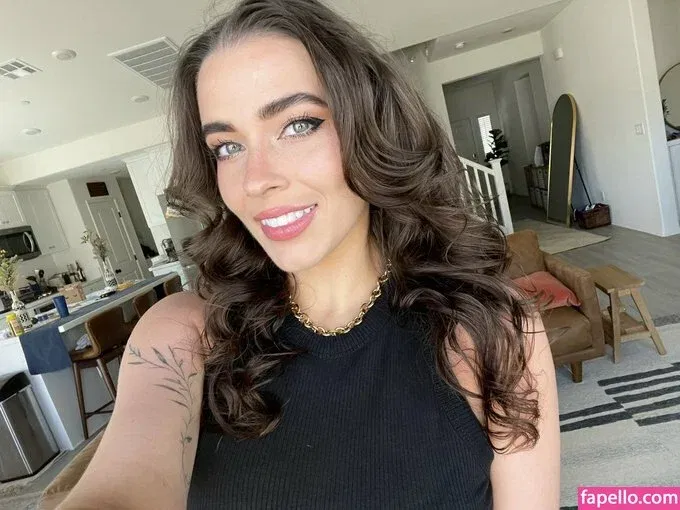 Justseum Onlyfans Photo Gallery 