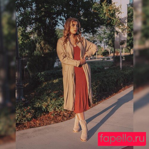 Justseum Onlyfans Photo Gallery 