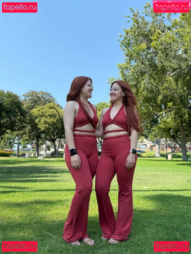 Lonatwins Nude Onlyfans Photo 32