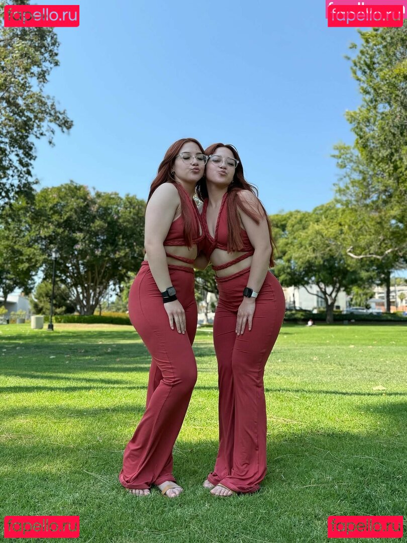 Lonatwins Nude Onlyfans Photo 30