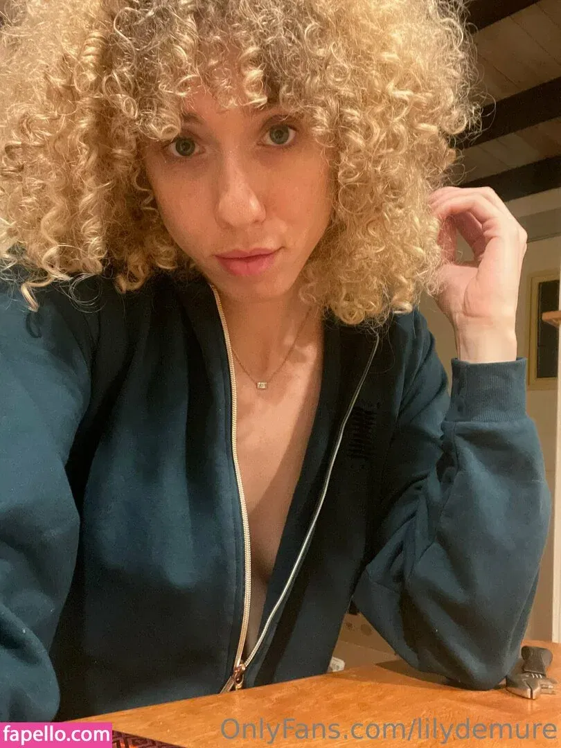 lilydemure Onlyfans Photo Gallery 