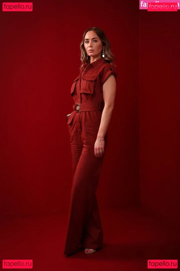 twogirlsoneblunt Onlyfans Photo Gallery 