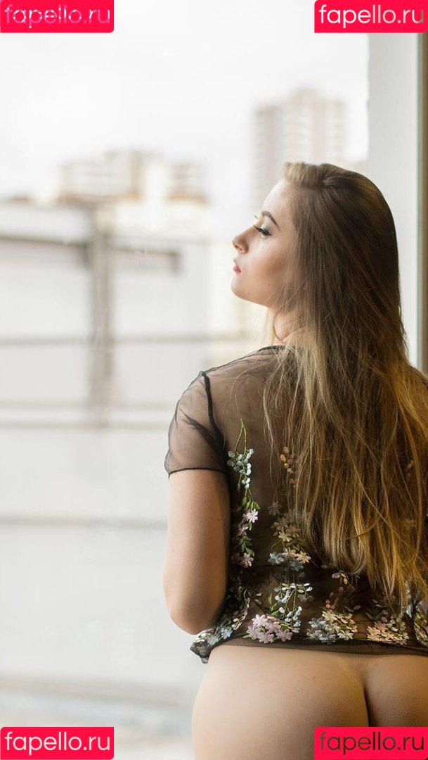 Ingrid Mayer Onlyfans Photo Gallery 