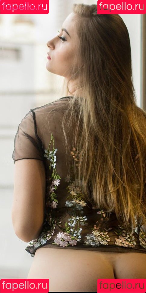 Ingrid Mayer Onlyfans Photo Gallery 