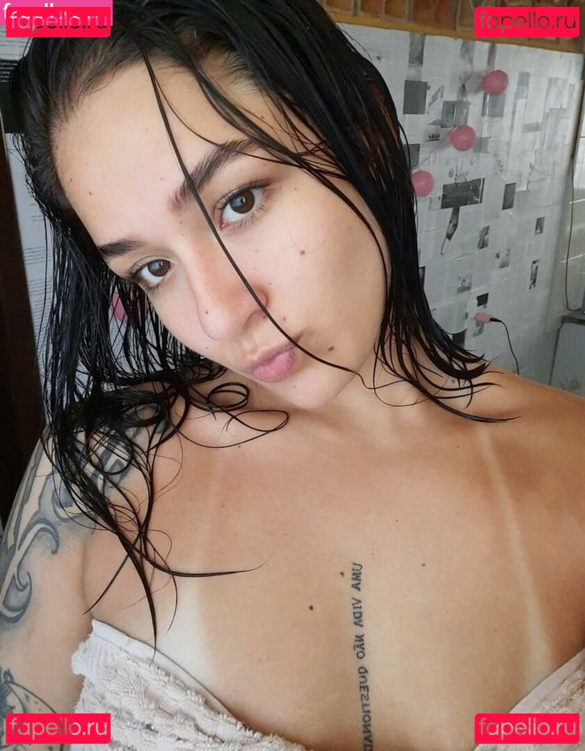 Bi Mejia Nude Onlyfans Photo 17