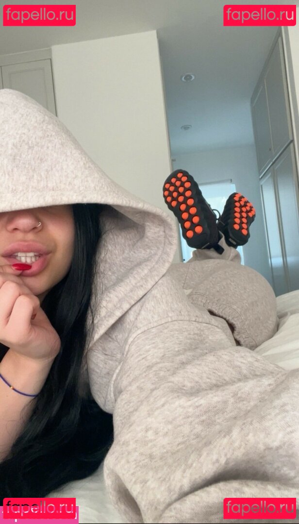 Natalia Lamprou Nude Onlyfans Photo 3