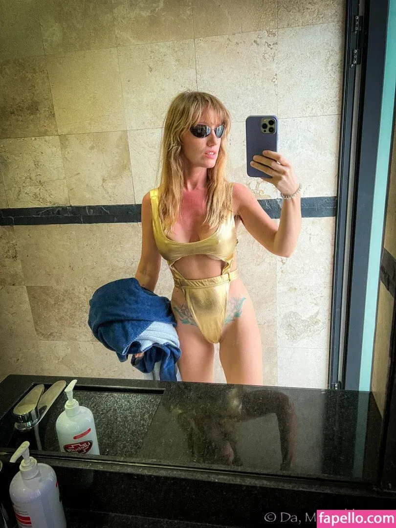 Moroshka Onlyfans Photo Gallery 