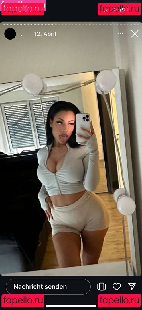 reealmina Nude Onlyfans Photo 45