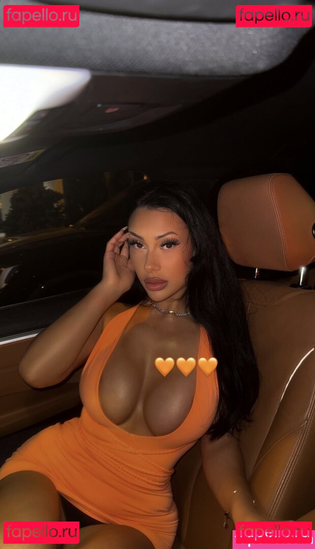 reealmina Nude Onlyfans Photo 15