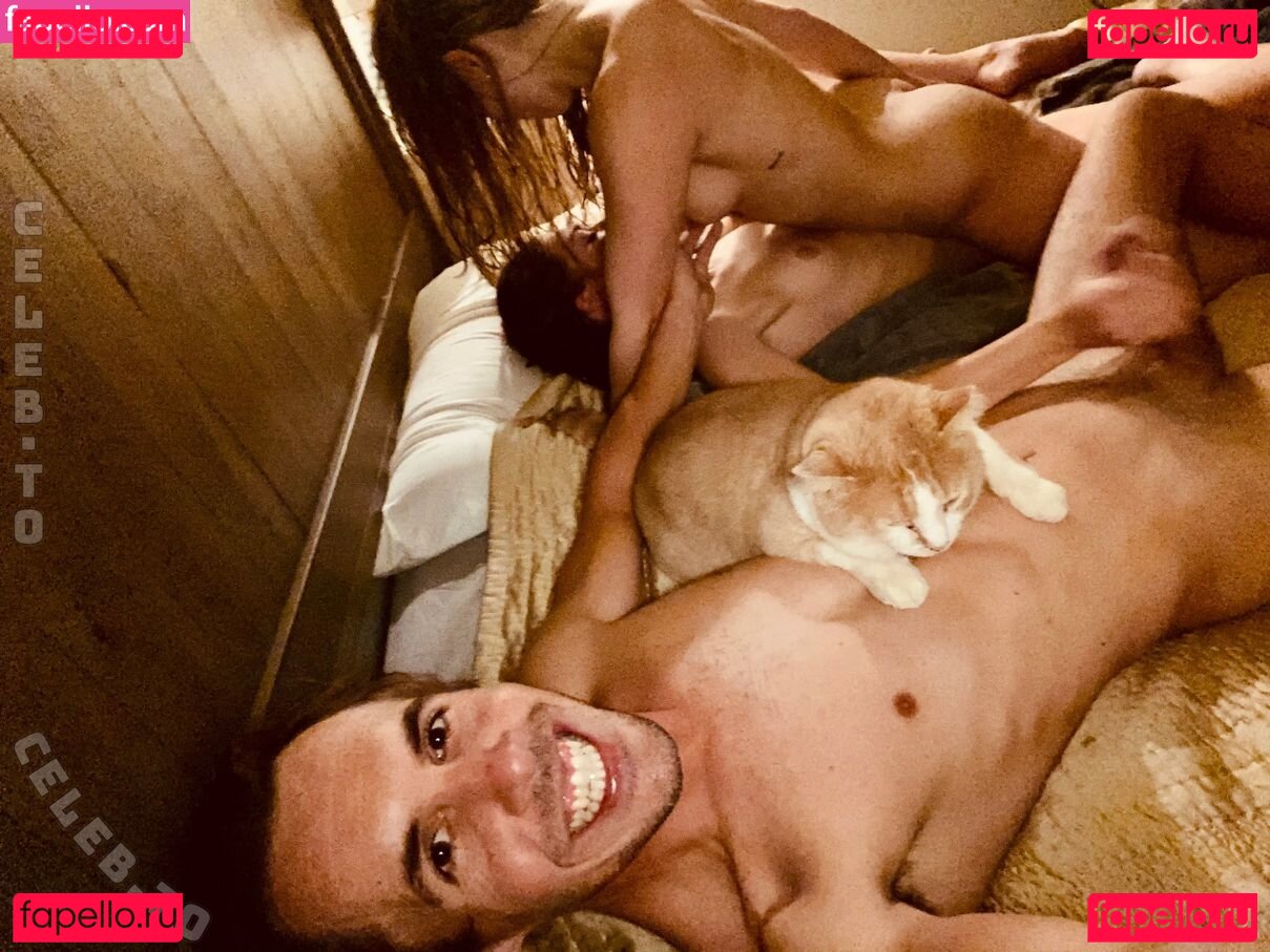 Bestcouplearound Nude Onlyfans Photo 22