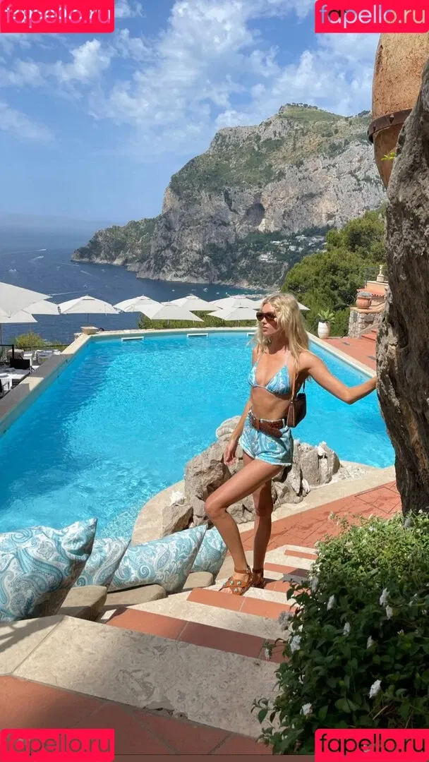 Elsa Hosk Onlyfans Photo Gallery 