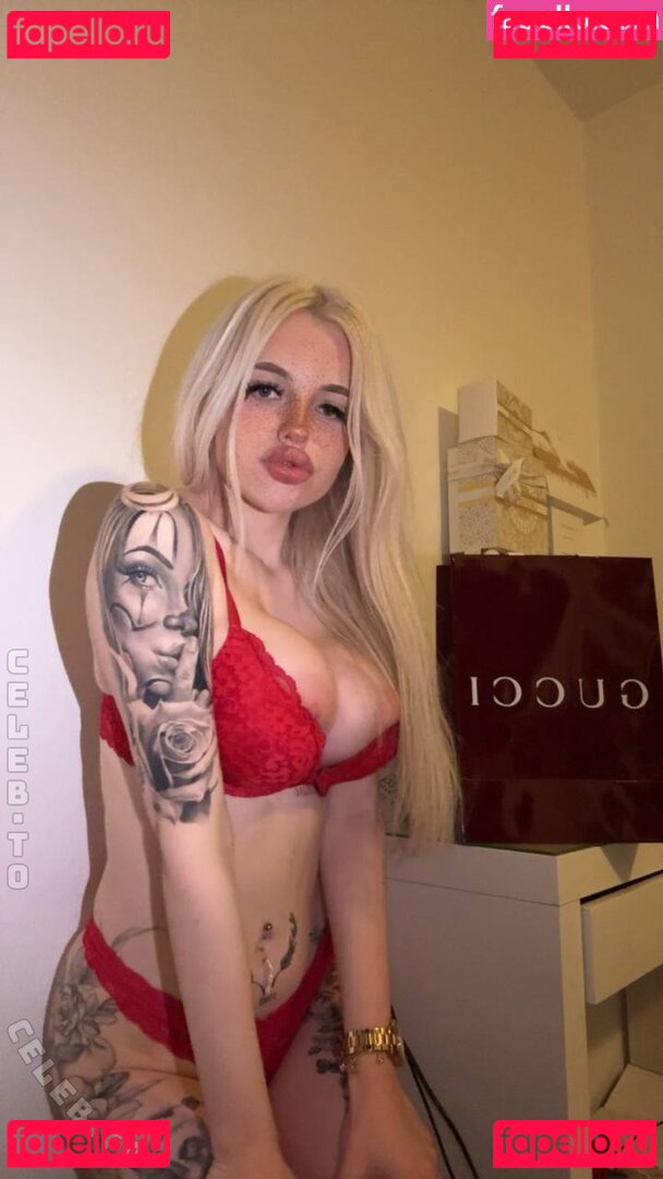 Steffi Snowbunny Nude Onlyfans Photo 5