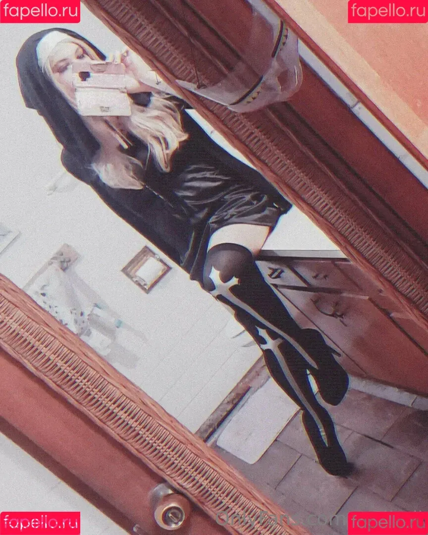 addiroll Onlyfans Photo Gallery 