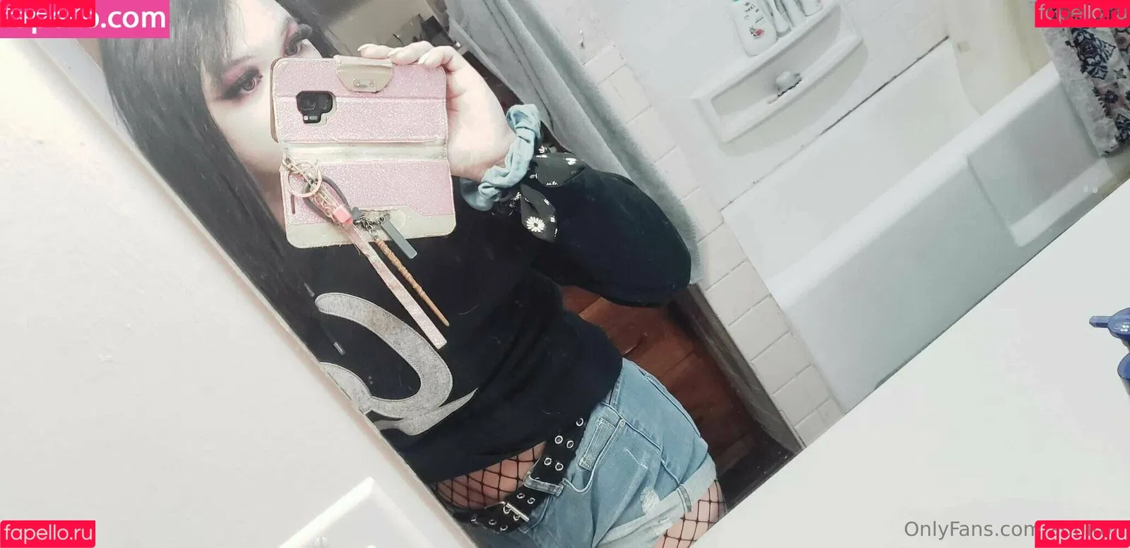 addiroll Onlyfans Photo Gallery 