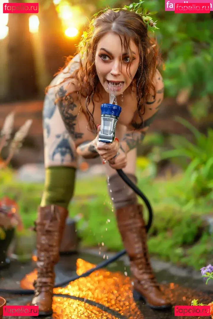 Genevieve Onlyfans Photo Gallery 