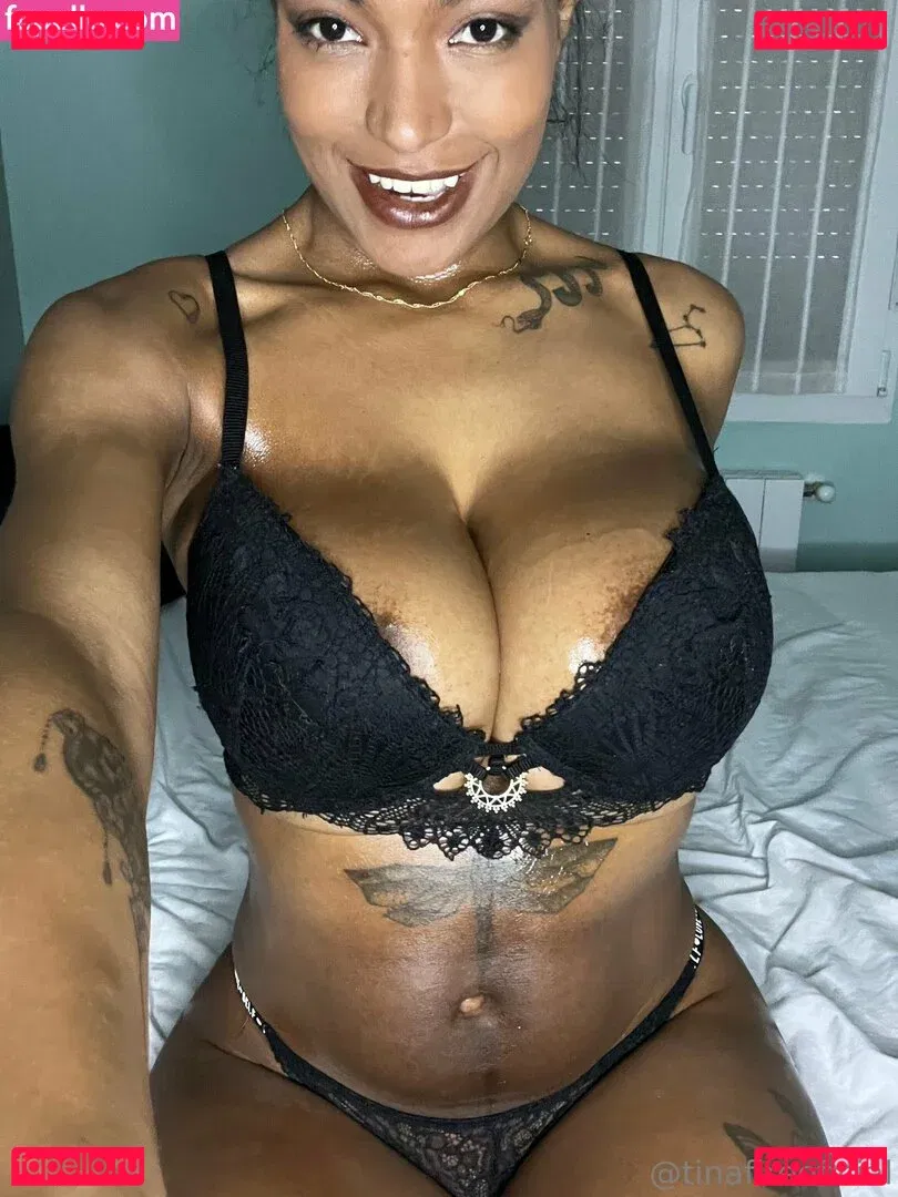 TinaFire Onlyfans Photo Gallery 