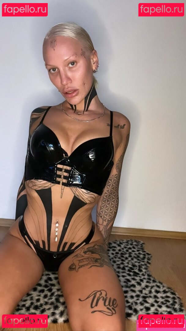 Bambyblaze Nude Onlyfans Photo 36