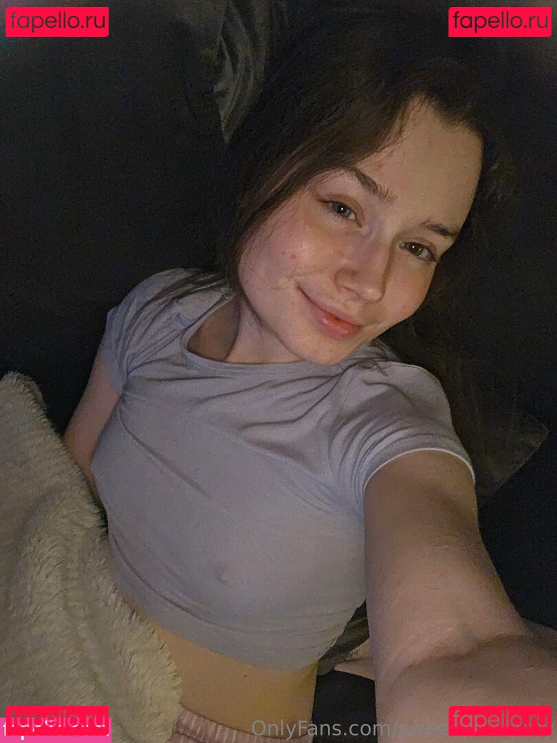 sweetlittlelaury Nude Onlyfans Photo 26