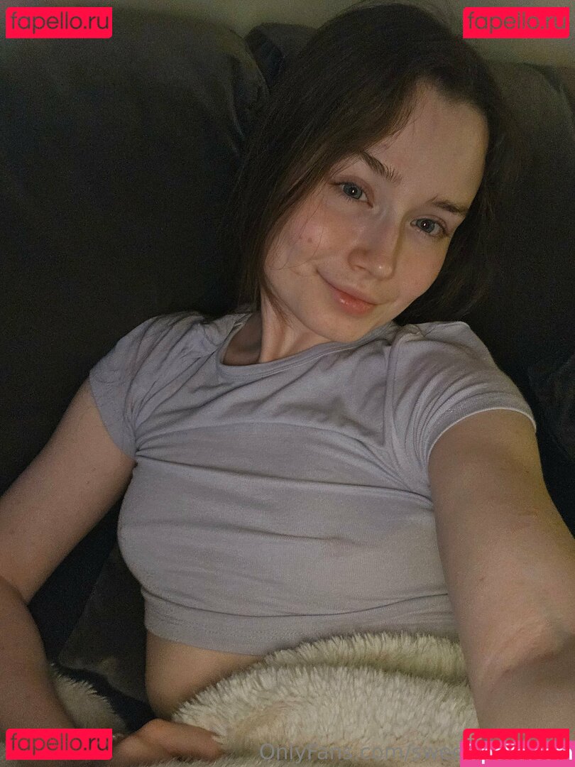 sweetlittlelaury Nude Onlyfans Photo 13
