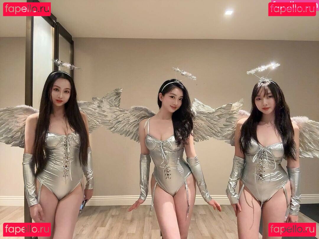 Celina Ceweina Nude Onlyfans Photo 44