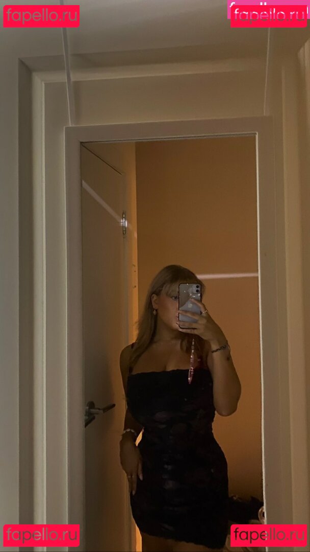 Becca M Nude Onlyfans Photo 13