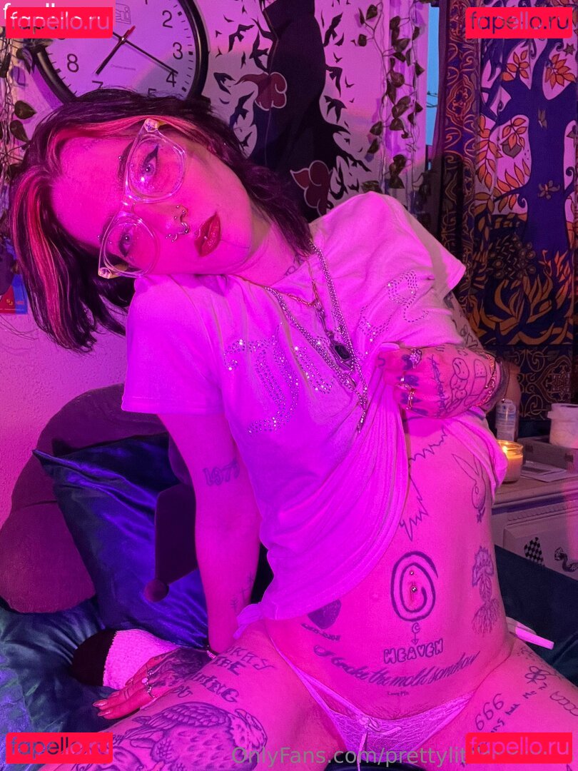 prettylittlefreak13 Nude Onlyfans Photo 46