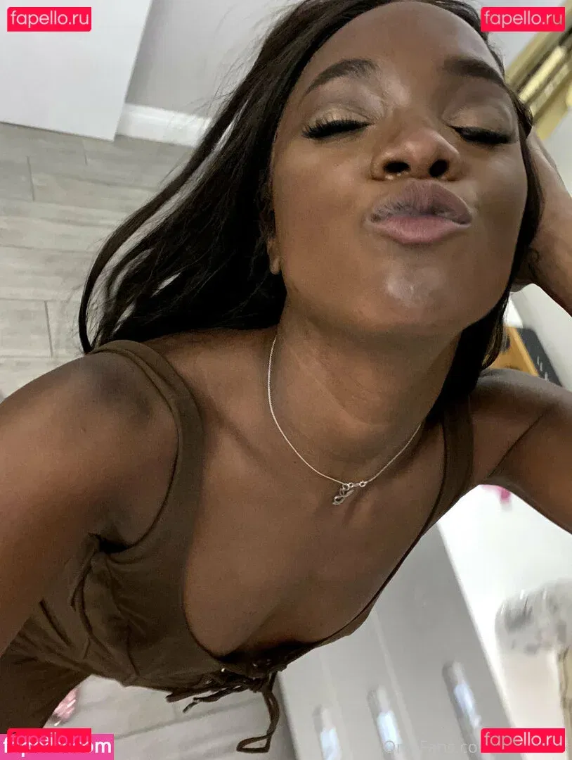 anafoxxx Onlyfans Photo Gallery 