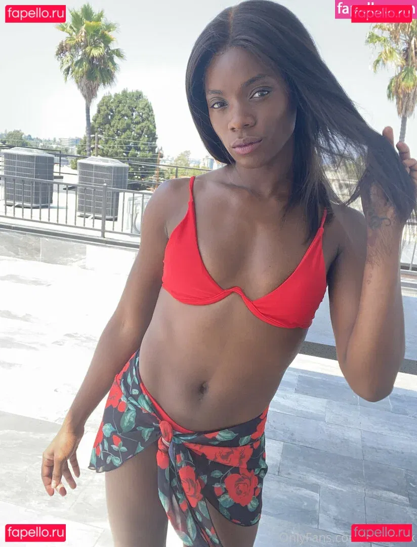 anafoxxx Onlyfans Photo Gallery 