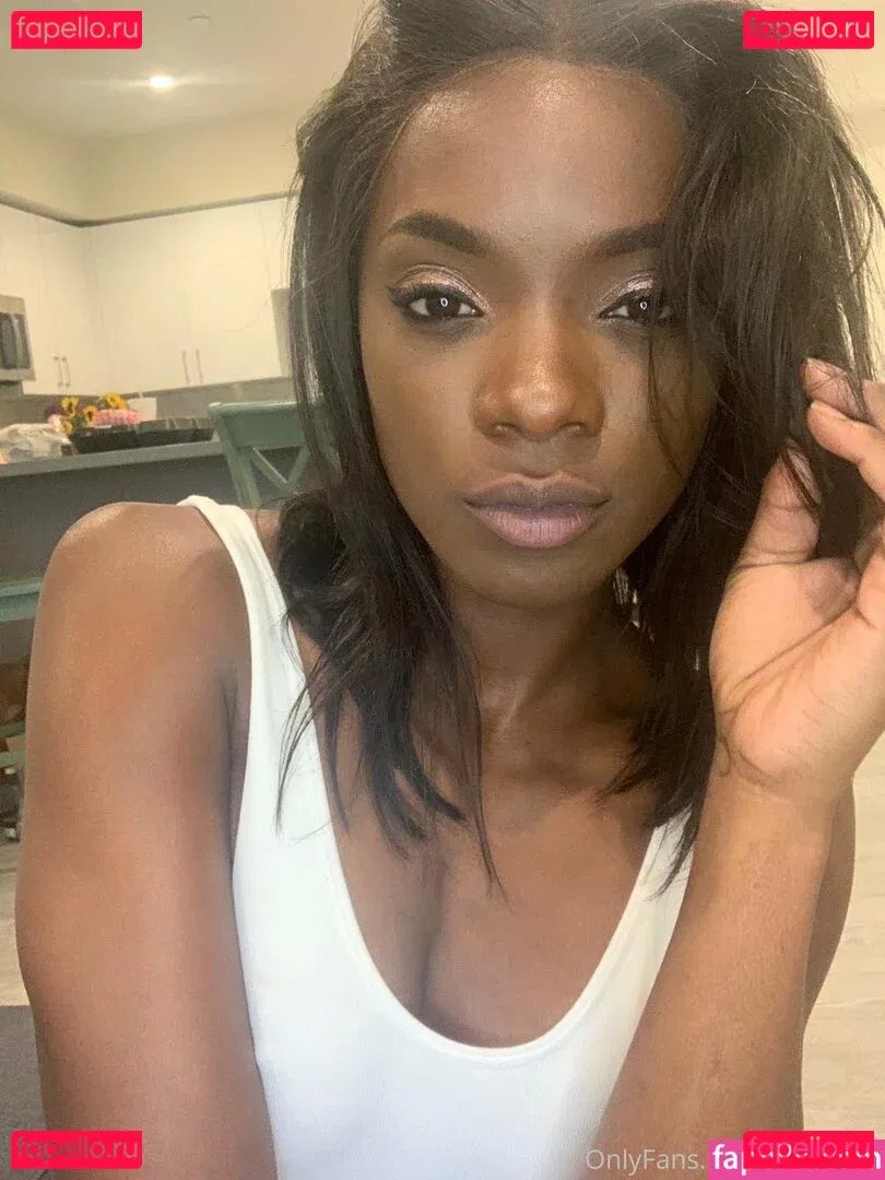 anafoxxx Onlyfans Photo Gallery 