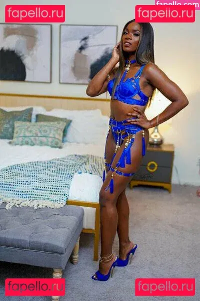 anafoxxx Onlyfans Photo Gallery 