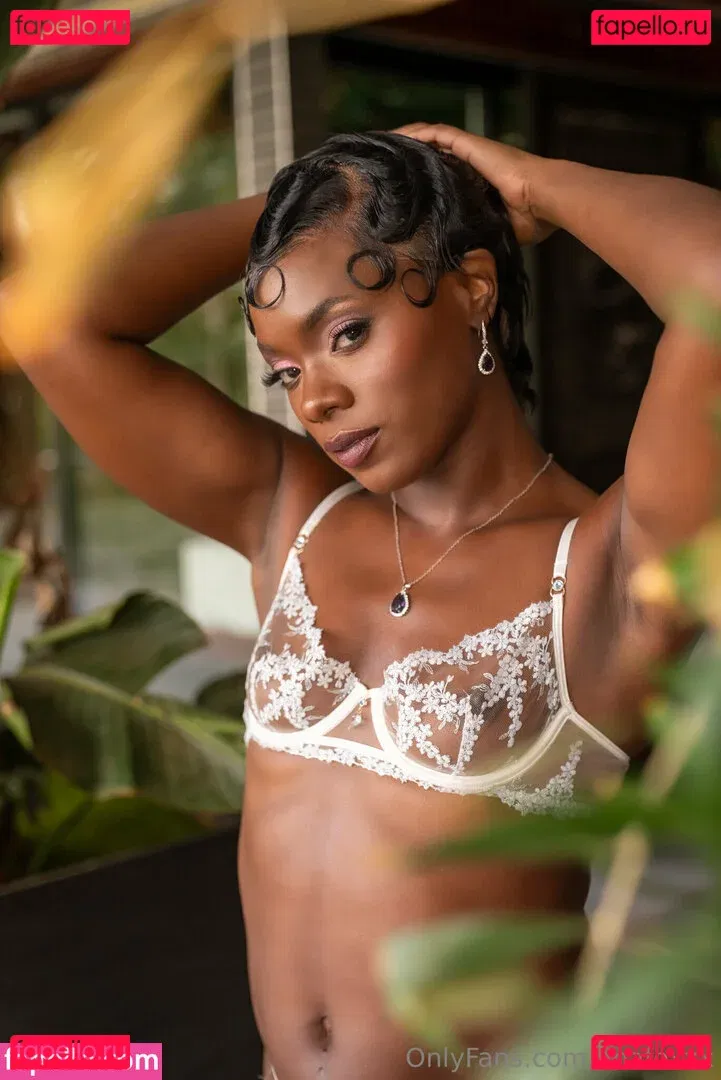 anafoxxx Onlyfans Photo Gallery 