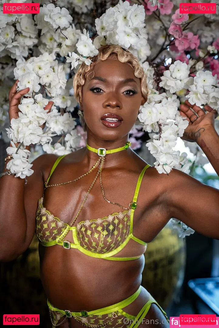 anafoxxx Onlyfans Photo Gallery 