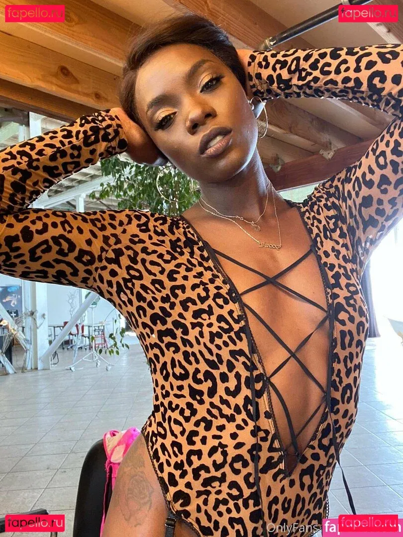 anafoxxx Onlyfans Photo Gallery 