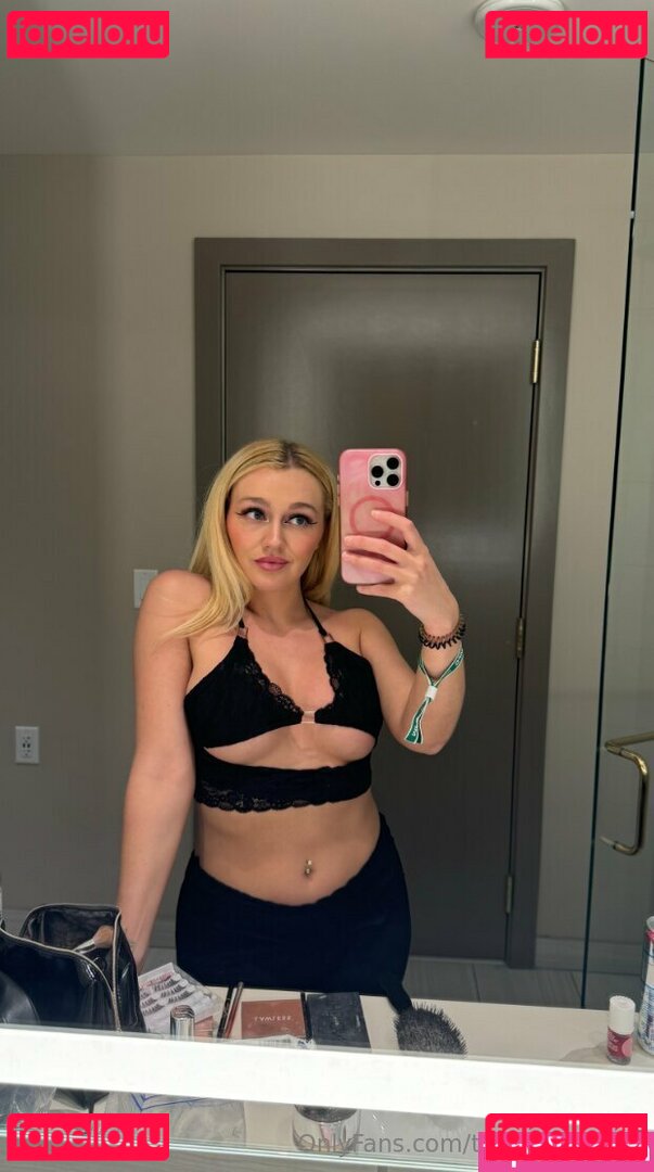 thatsoffensive Nude Onlyfans Photo 11