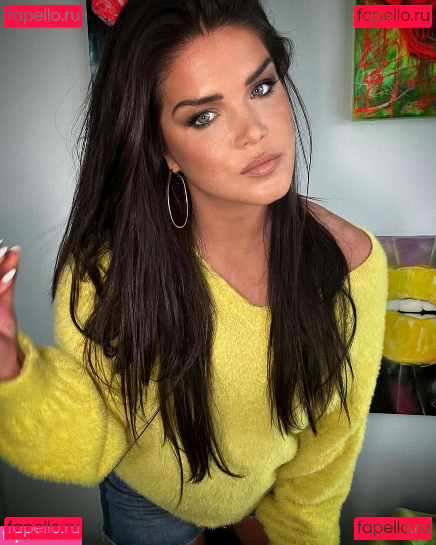 Marie Avgeropoulos Nude Onlyfans Photo 47