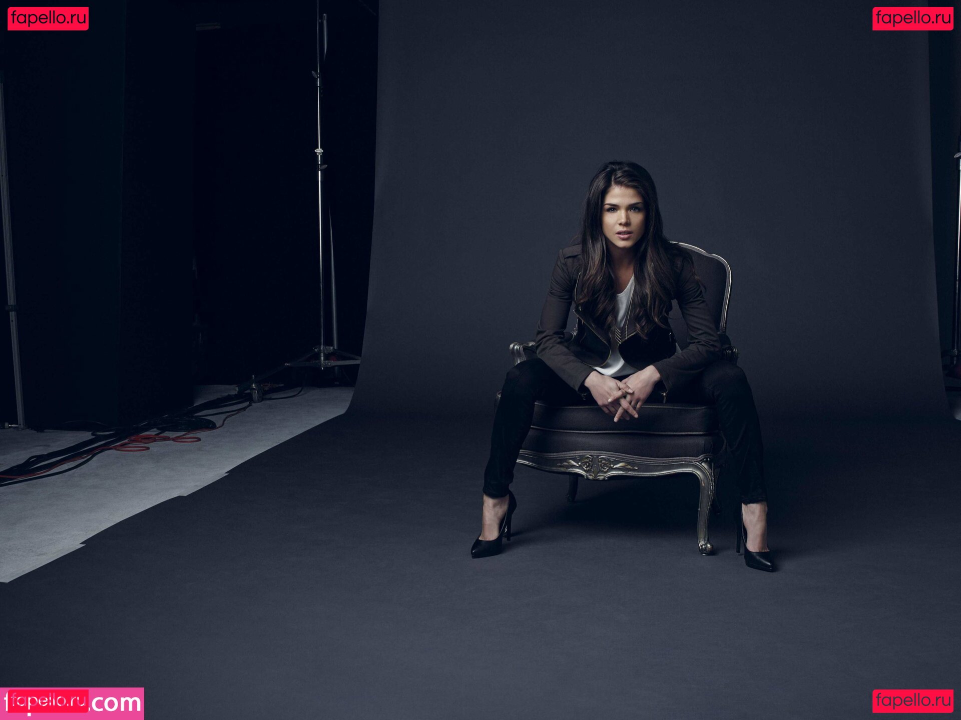 Marie Avgeropoulos Nude Onlyfans Photo 22