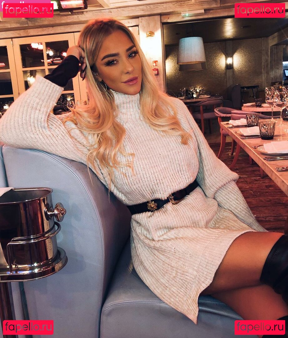 Taylor Ward Nude Onlyfans Photo 15